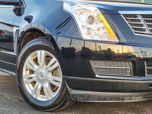 Black Raven 2015 Cadillac SRX Base