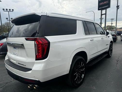 White Frost Tri-Coat 2021 GMC Yukon XL Denali