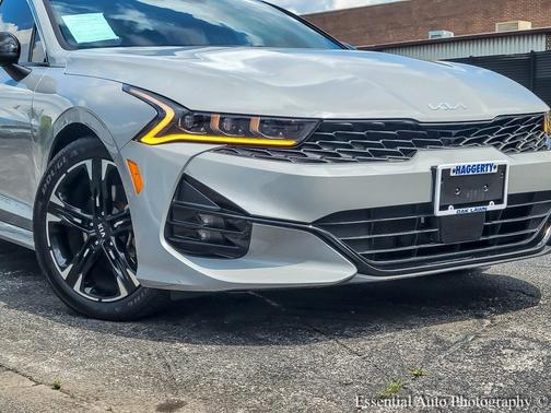 2024 Kia K5 GT-Line