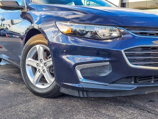 Blue Velvet Metallic 2017 Chevrolet Malibu 1LS