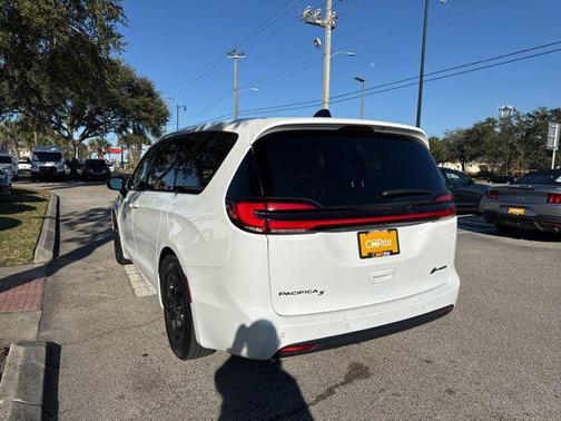 2024 Chrysler Pacifica Hybrid S Appearance Pkg