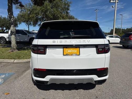 2024 Land Rover Discovery Sport Core S