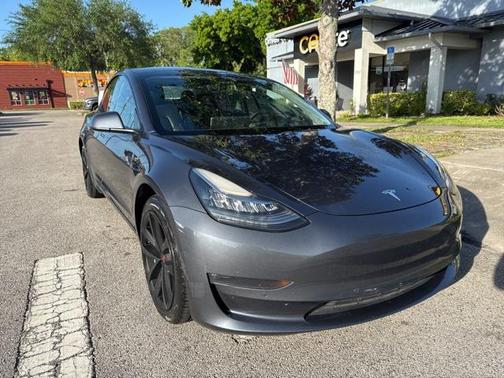 2022 Tesla Model 3 Long Range