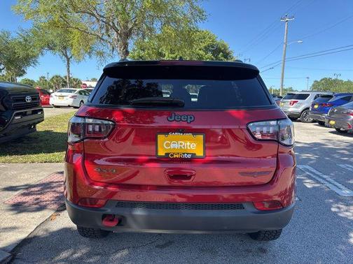 Red Hot Pearlcoat 2025 Jeep Compass Trailhawk