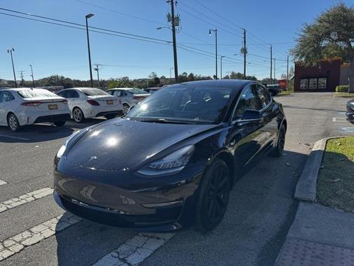 2018 Tesla Model 3 Mid Range
