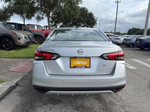 2024 Nissan Versa 1.6 S