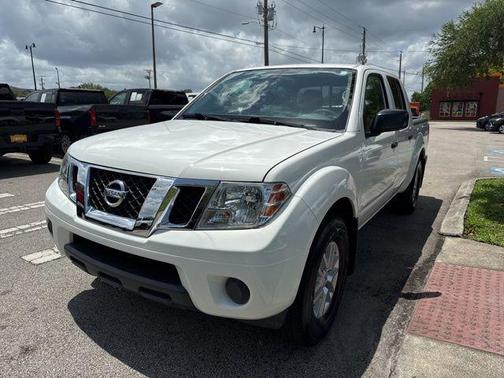 Glacier White 2019 Nissan Frontier SV