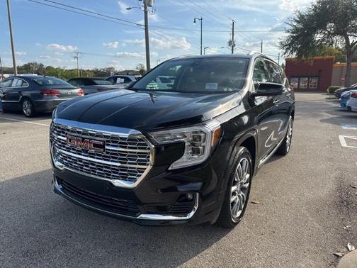 2023 GMC Terrain Denali