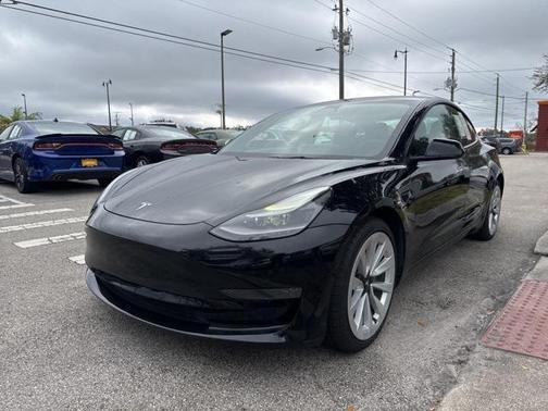 2022 Tesla Model 3 Long Range