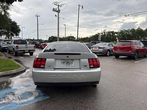 2004 Ford Mustang SVT Cobra
