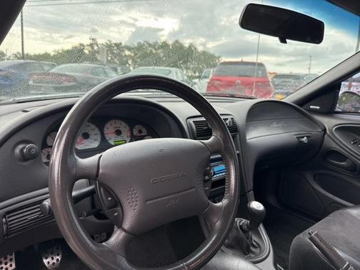2004 Ford Mustang SVT Cobra