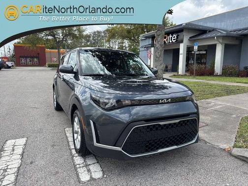 Gravity Gray 2025 Kia Soul LX