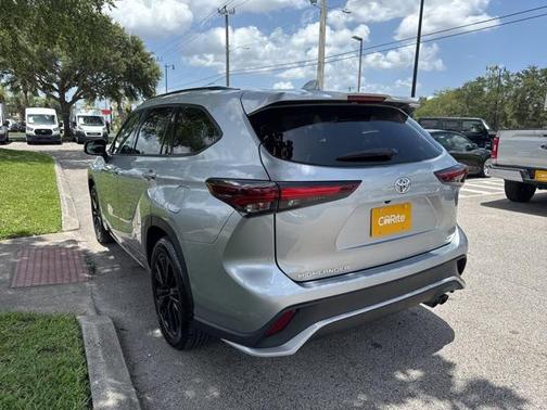 2024 Toyota Highlander XSE