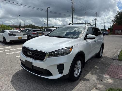 2019 Kia Sorento LX