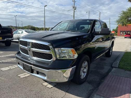 2022 RAM 1500 Classic SLT