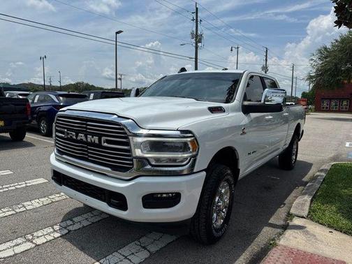 Bright White Clearcoat 2024 RAM 2500 Laramie Crew Cab 4x4 6'4' Box