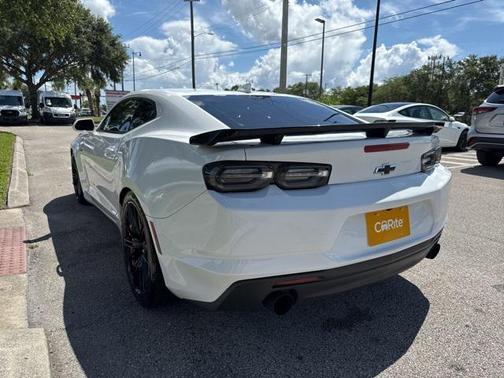 2022 Chevrolet Camaro RWD Coupe LT1