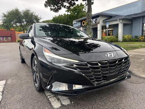 2021 Hyundai ELANTRA Limited