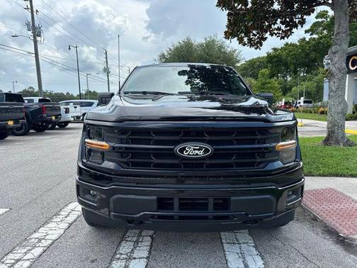 Agate Black Metallic 2024 Ford F-150 XLT