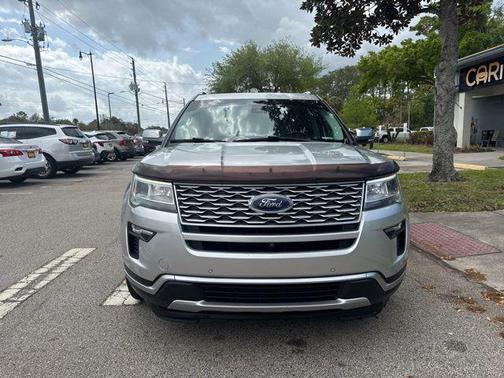 Ingot Silver Metallic 2019 Ford Explorer Platinum