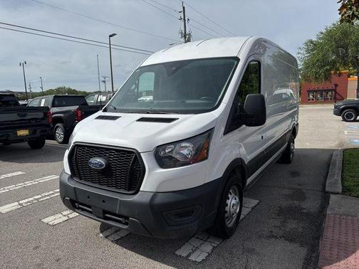 Oxford White 2023 Ford Transit-250 Base
