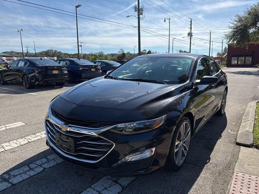Dark Ash Metallic 2023 Chevrolet Malibu FWD 1LT
