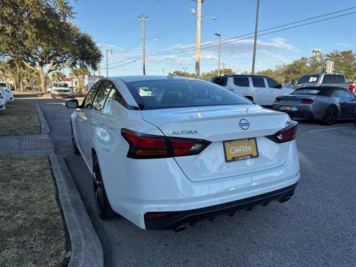 2025 Nissan Altima SR FWD