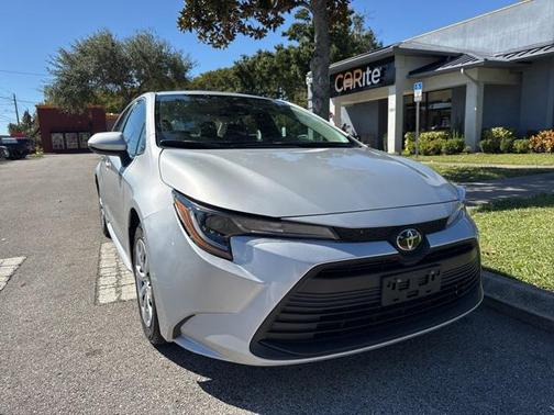 2024 Toyota Corolla LE
