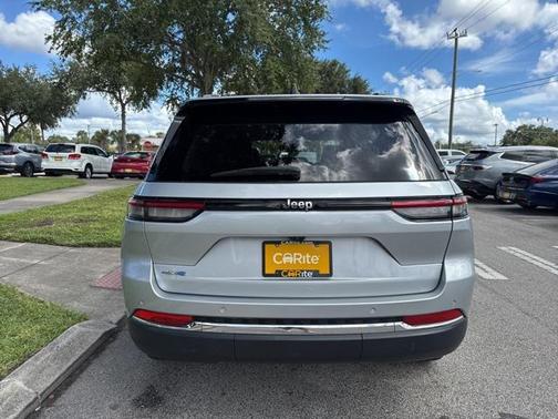 2023 Jeep Grand Cherokee 4xe Base