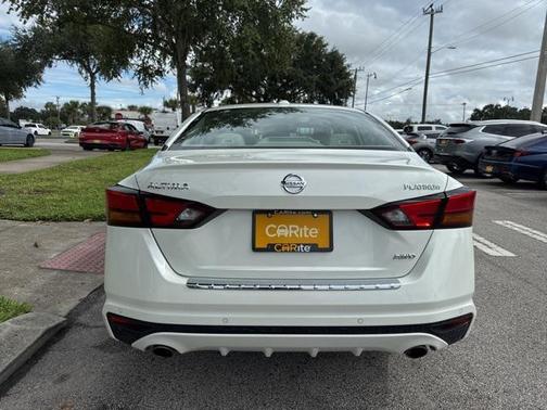2022 Nissan Altima Platinum Intelligent AWD
