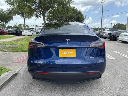 2021 Tesla Model Y Long Range Dual Motor All-Wheel Drive