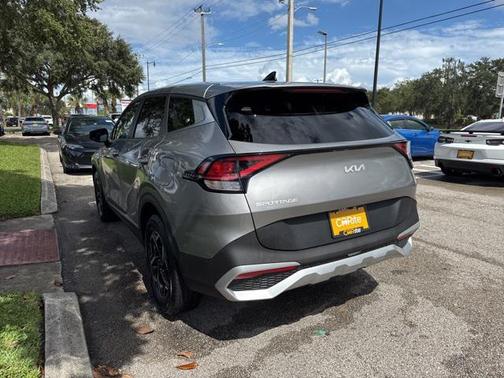 2024 Kia Sportage LX