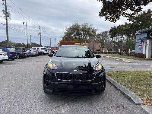 Black Cherry 2021 Kia Sportage LX