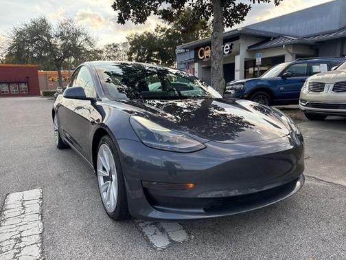 2022 Tesla Model 3 Standard Range