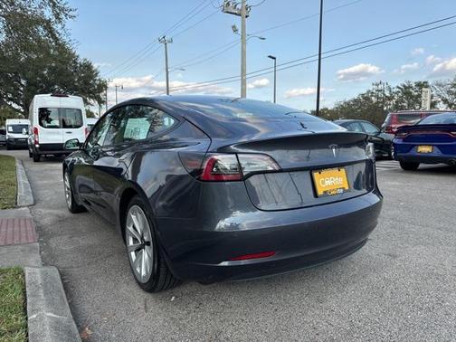 2022 Tesla Model 3 Standard Range