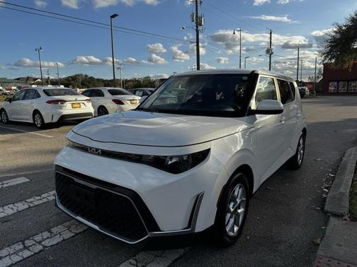 2024 Kia Soul LX