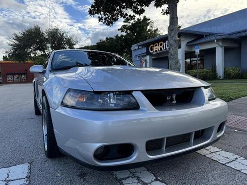 2004 Ford Mustang SVT Cobra