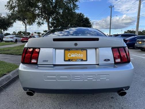 2004 Ford Mustang SVT Cobra