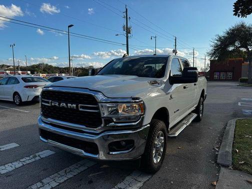 2024 RAM 2500 Big Horn Crew Cab 4x4 6'4' Box