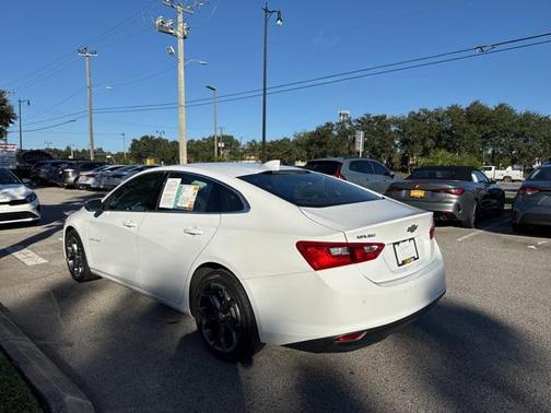 2024 Chevrolet Malibu FWD 1LT