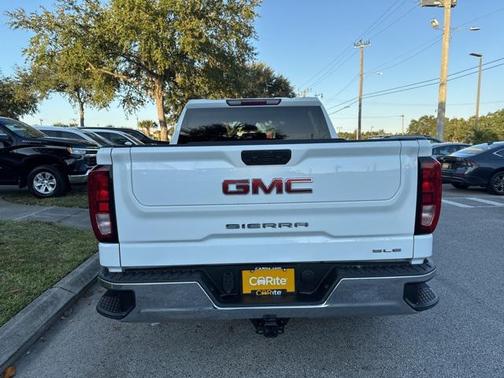 2023 GMC Sierra 1500 SLE