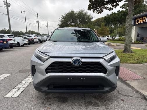 2024 Toyota RAV4 Hybrid LE