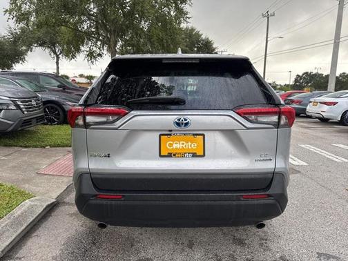 2024 Toyota RAV4 Hybrid LE