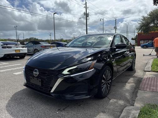 2024 Nissan Altima 2.5 SV