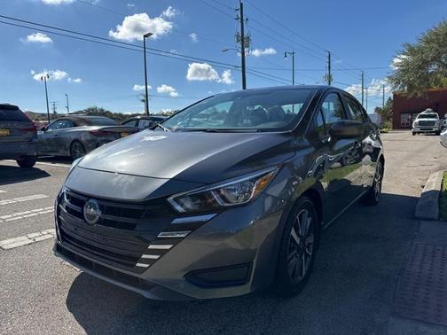 2024 Nissan Versa 1.6 SV
