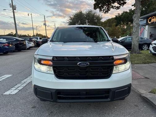 2023 Ford Maverick XL