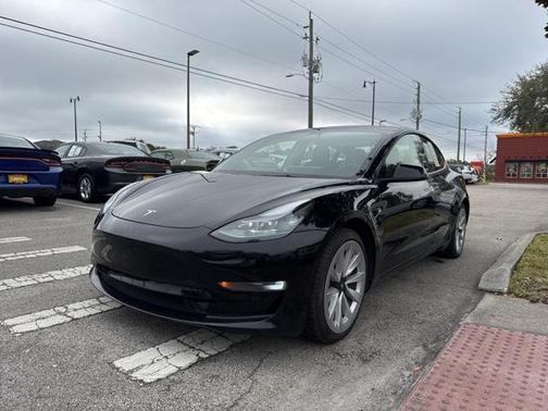 2022 Tesla Model 3 Long Range