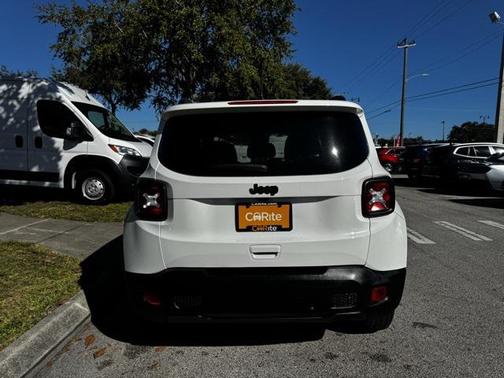 2023 Jeep Renegade Altitude
