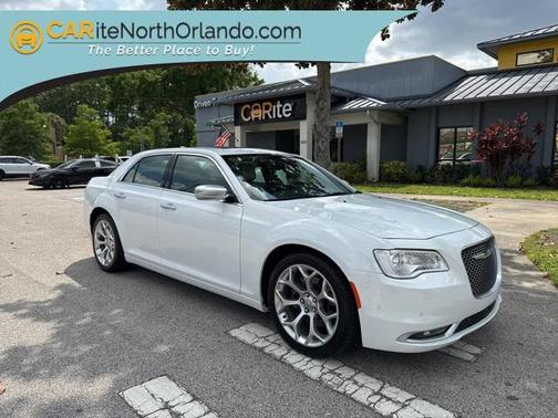 2019 Chrysler 300 C
