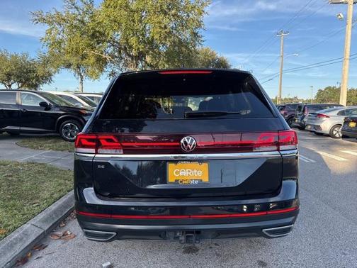 2024 Volkswagen Atlas 2.0T SE w/Technology